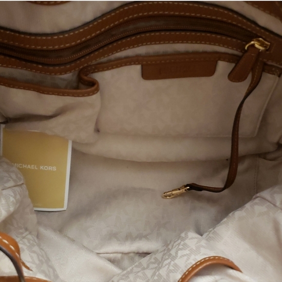 Michael Kors Metallic Marina Drawstring Canvas Handbag - Picture 11 of 12